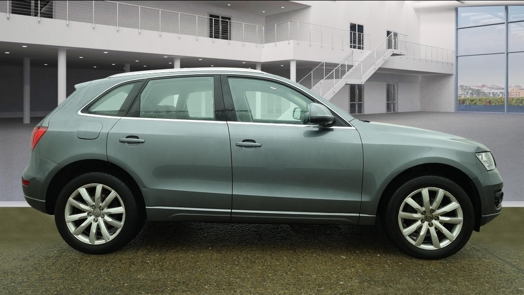 Used Audi Q5 2011 for sale - 77694042: Photo 5