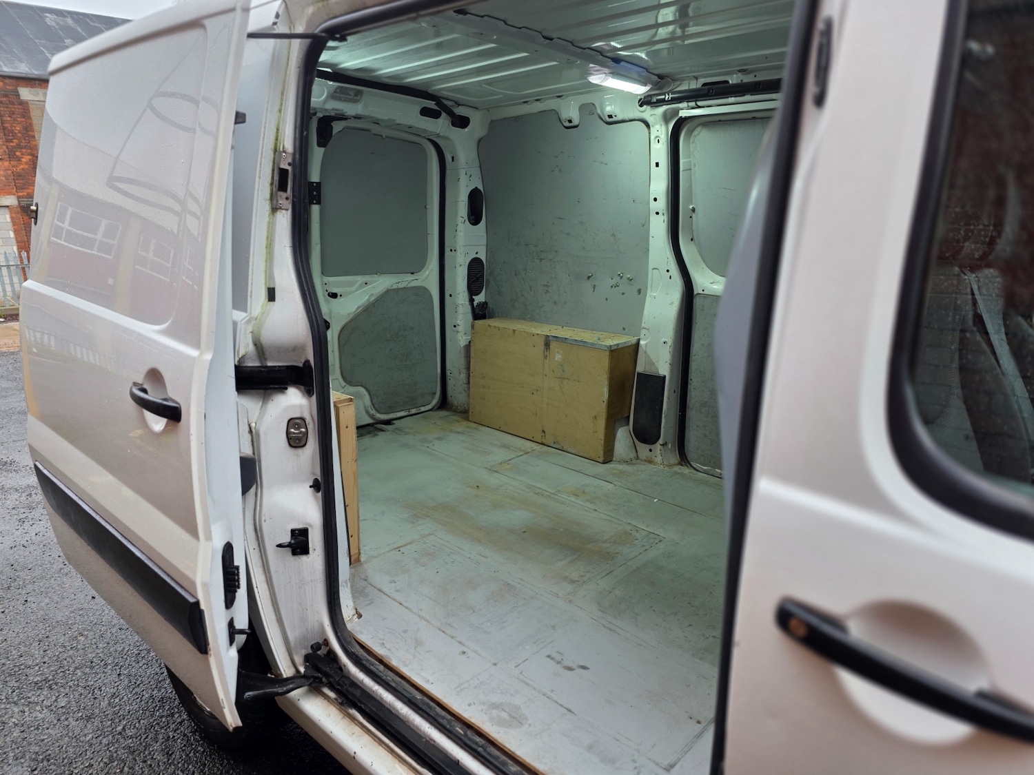 Used Peugeot Expert 2015 for sale - 77271636: Photo 14