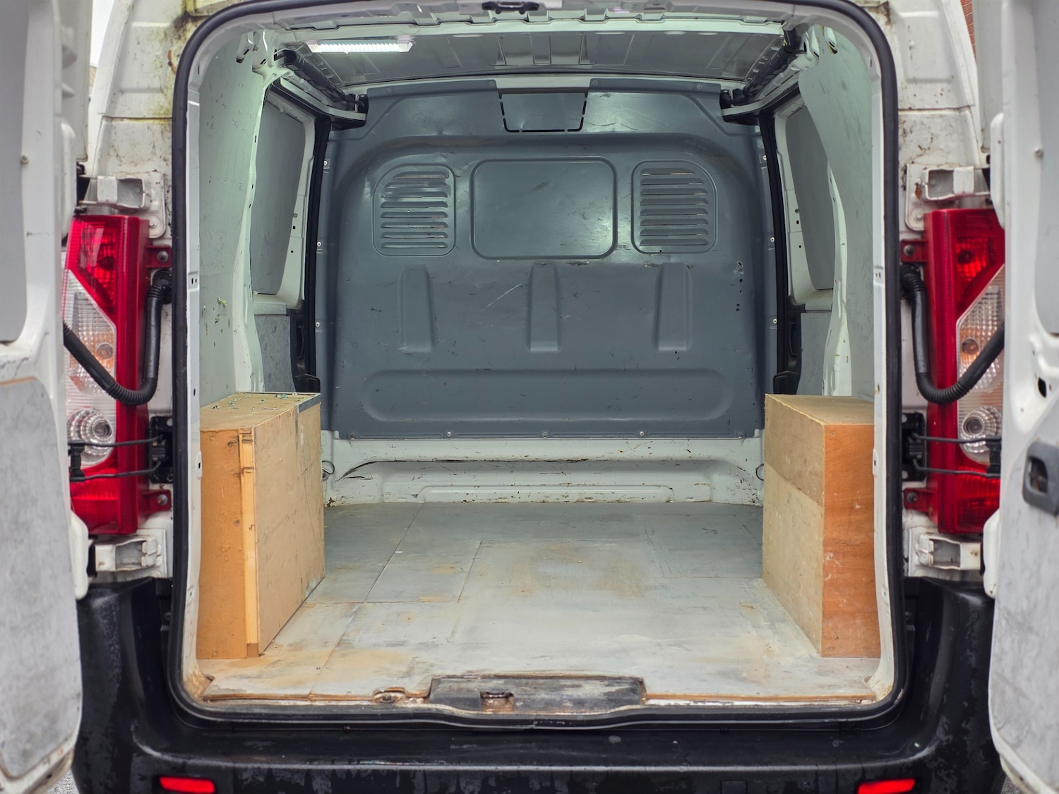 Used Peugeot Expert 2015 for sale - 77271636: Photo 15