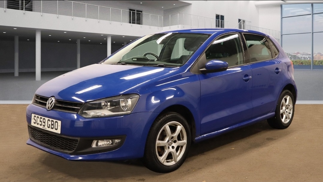Used Volkswagen Polo 2010 for sale - 77095398: Photo 2
