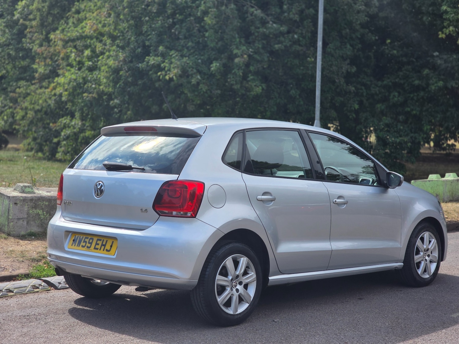 Used Volkswagen Polo 2009 for sale - 77095394: Photo 4