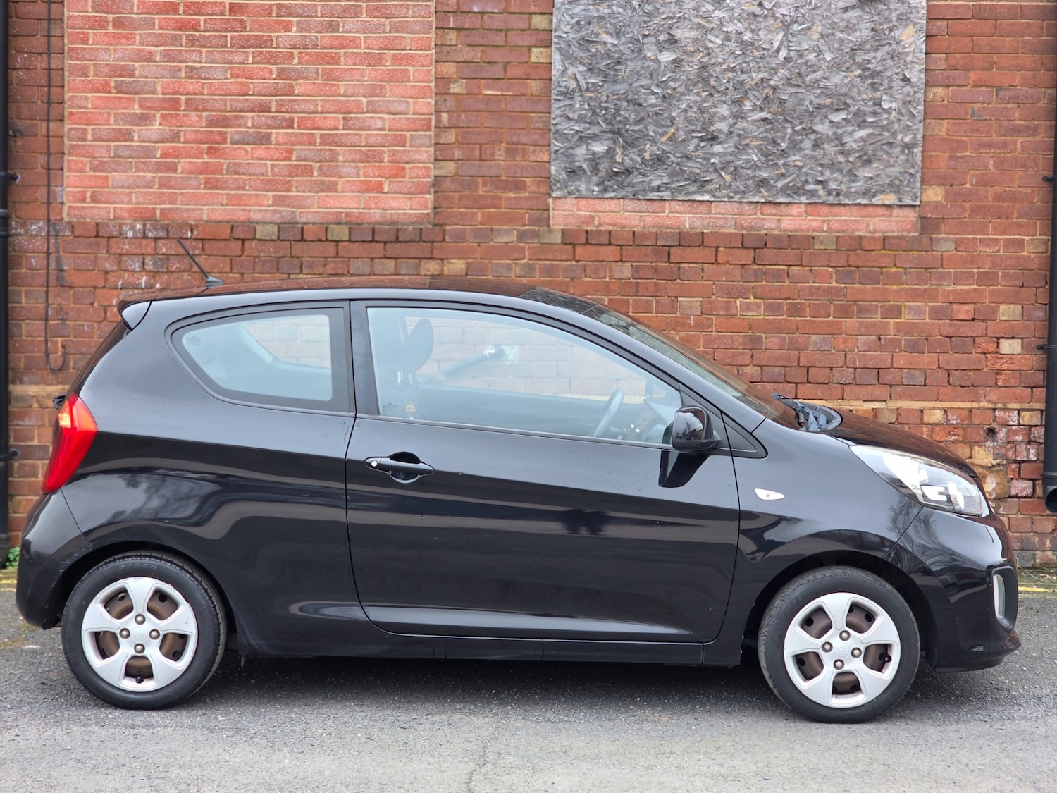 Used Kia Picanto 2012 for sale - 77610735: Photo 5