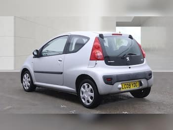 Used Peugeot 107 2009 for sale - 79820036: Photo
