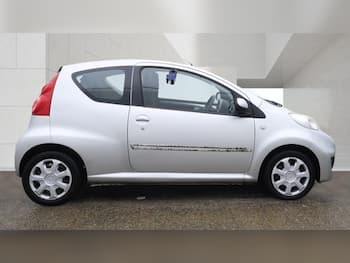 Used Peugeot 107 2009 for sale - 79820036: Photo