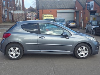 Used Peugeot 207 2011 for sale - 77851533: Photo