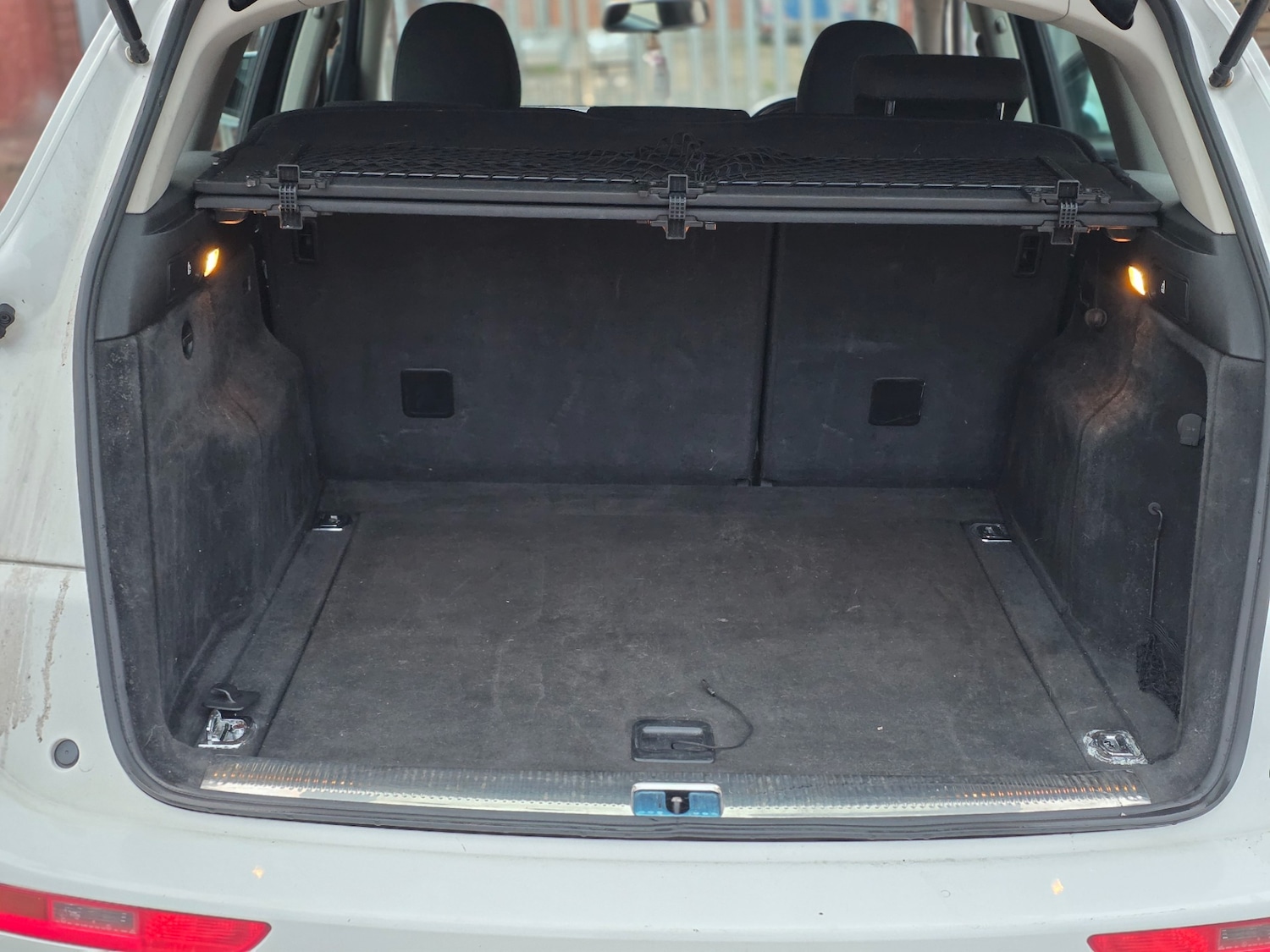 Used Audi Q5 2010 for sale - 77636553: Photo 23