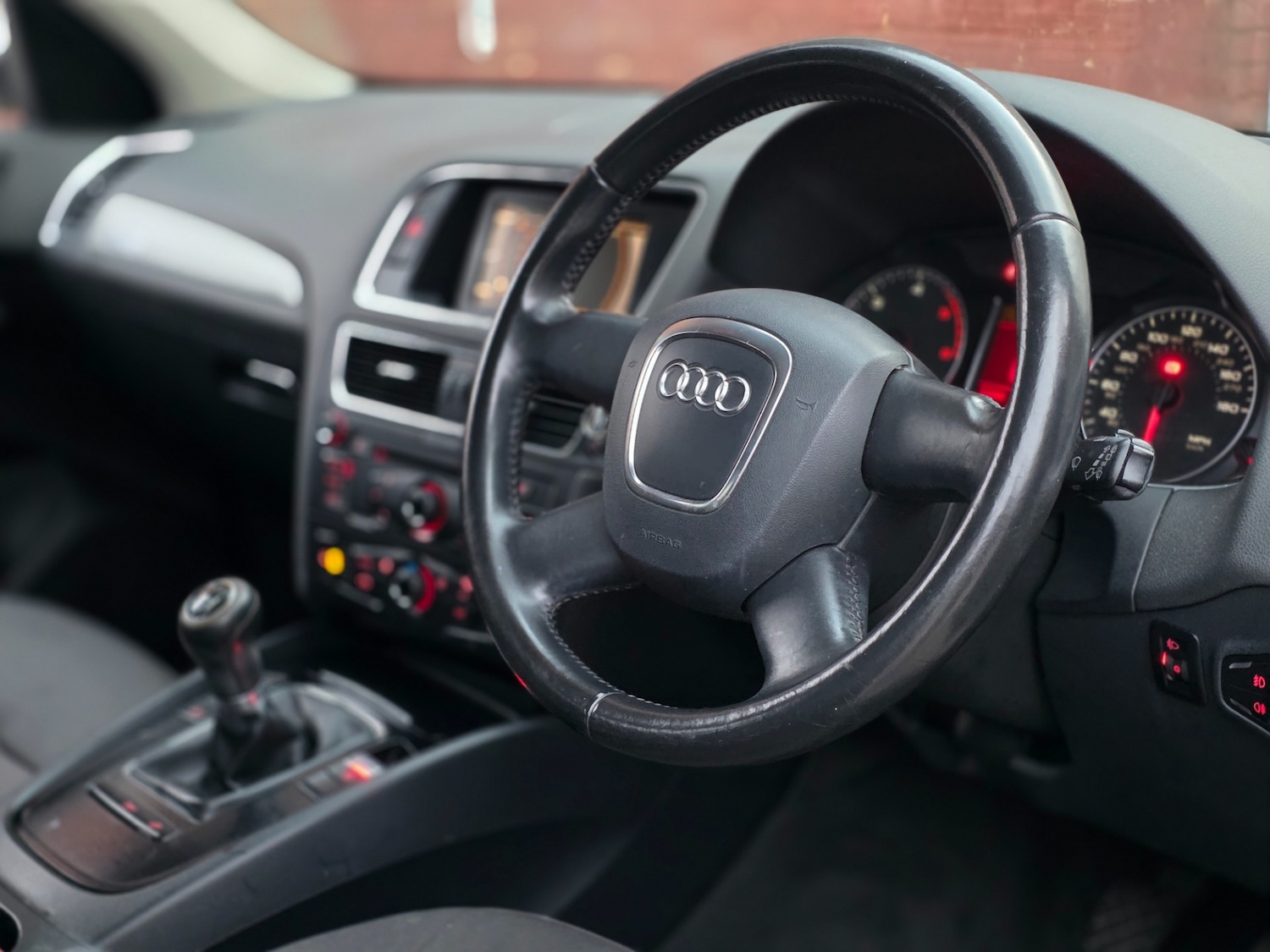 Used Audi Q5 2010 for sale - 77636553: Photo 24