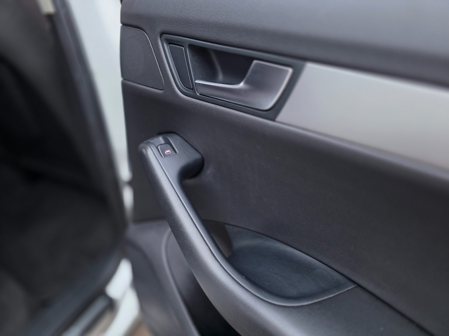 Used Audi Q5 2010 for sale - 77636553: Photo 29