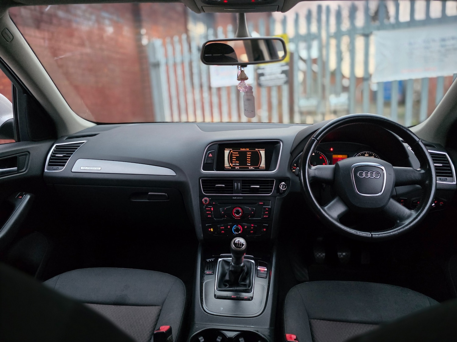 Used Audi Q5 2010 for sale - 77636553: Photo 33