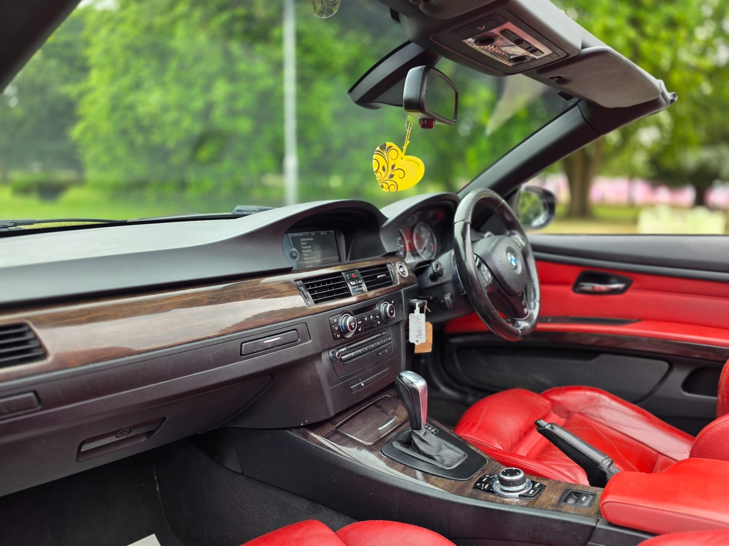 Used BMW 3 Series 2010 for sale - 77241851: Photo 35