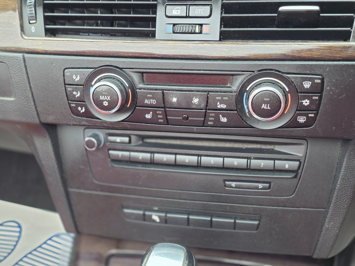 Used BMW 3 Series 2010 for sale - 77241851: Photo 40