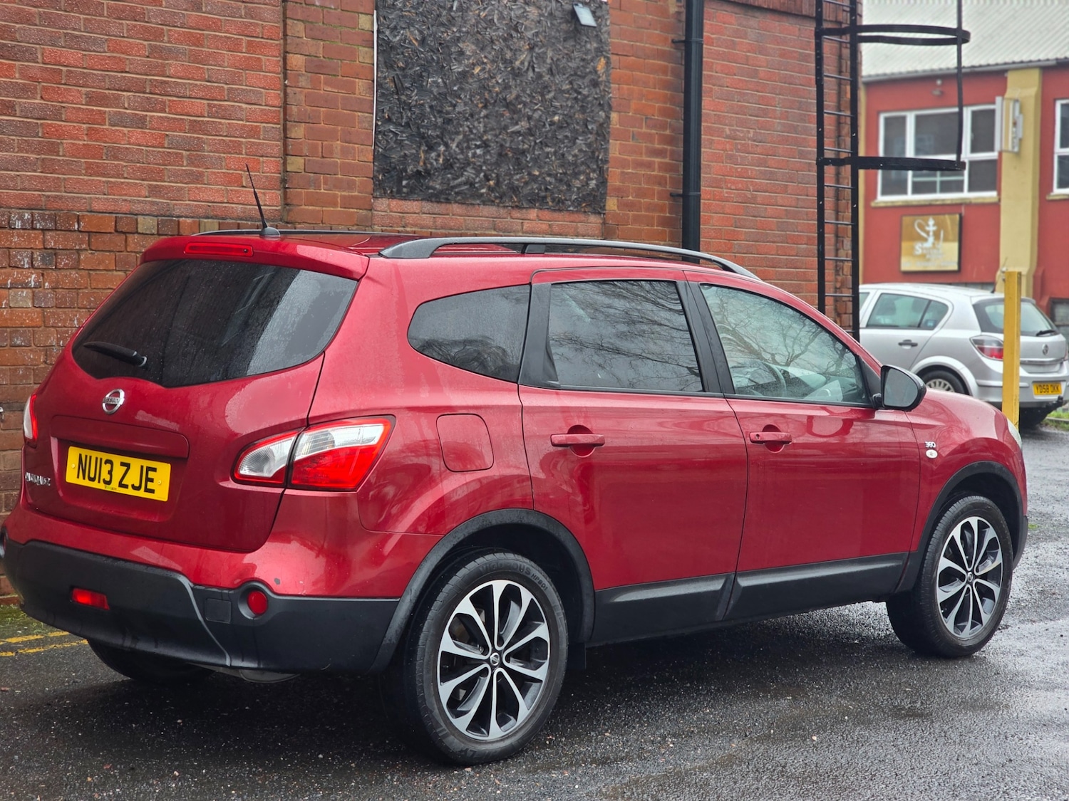 Used Nissan Qashqai+2 2013 for sale - 77095392: Photo 8