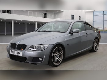 Used BMW 3 Series 2011 for sale - 77095414: Photo