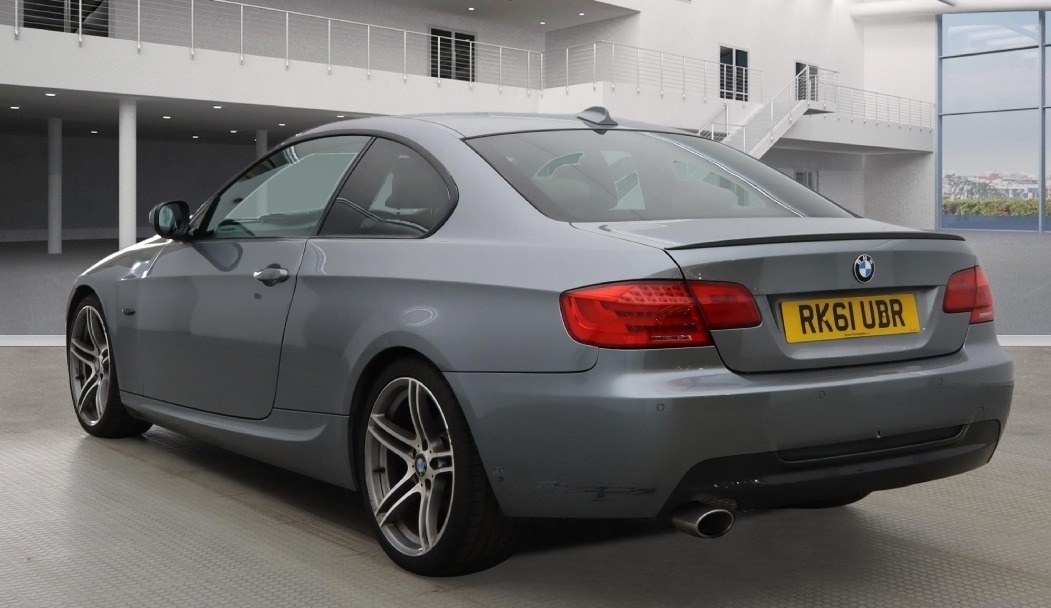 Used BMW 3 Series 2011 for sale - 77095414: Photo 3
