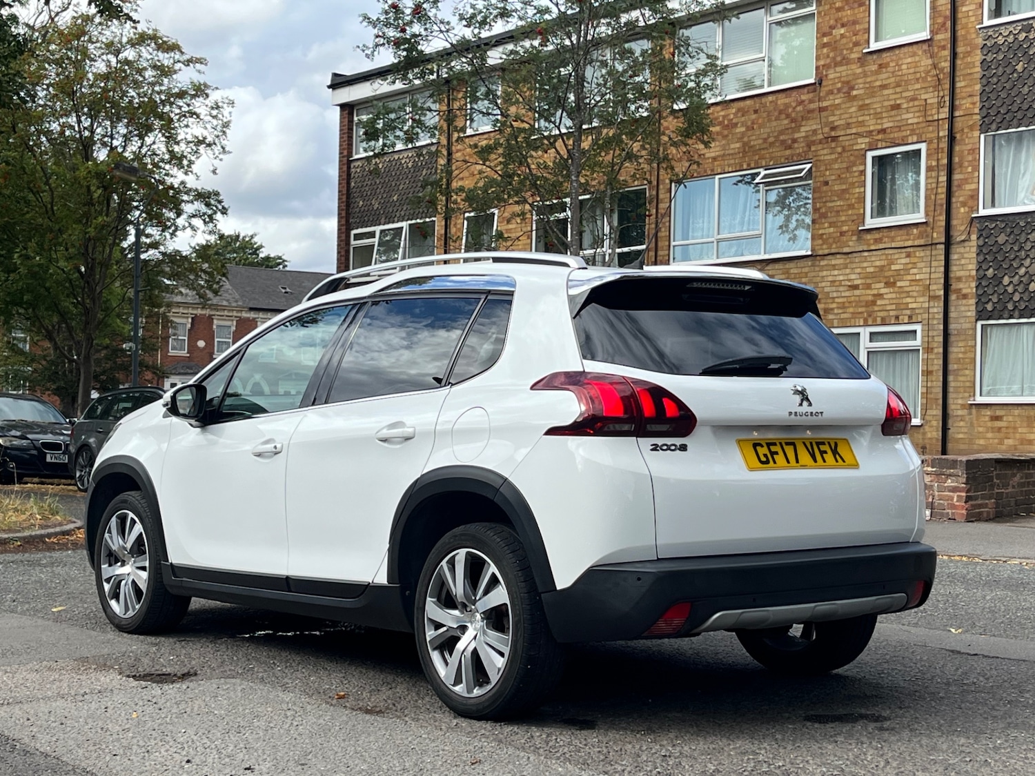 Used Peugeot 2008 2017 for sale - 77054166: Photo 2