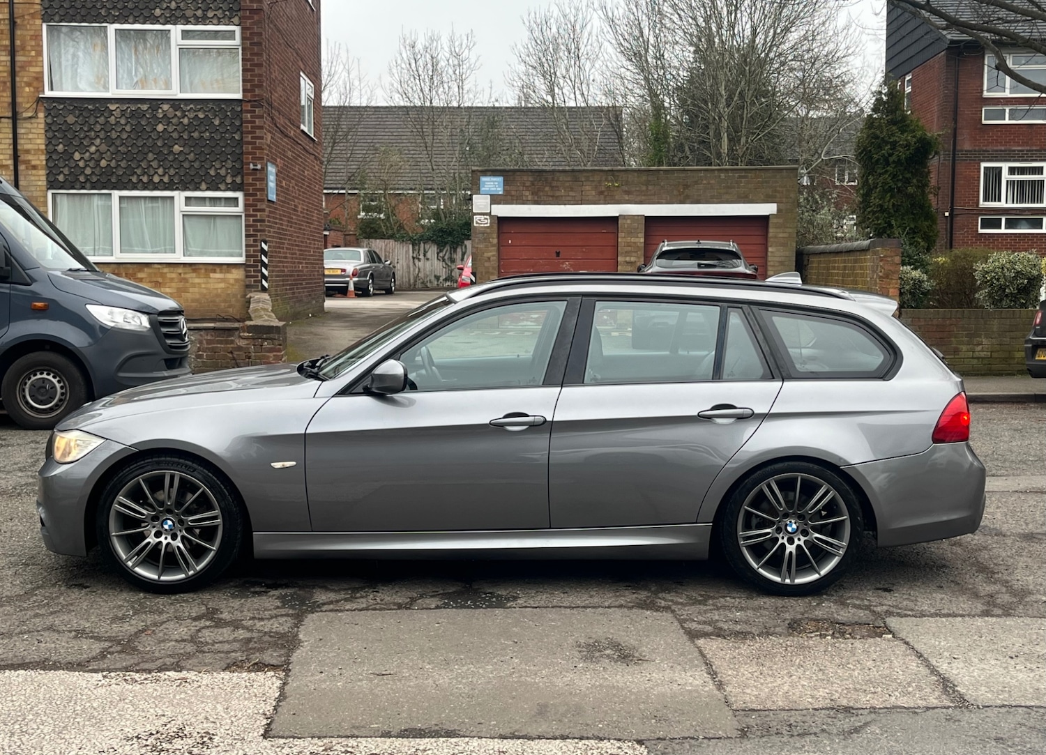 Used BMW 3 Series 2010 for sale - 77798678: Photo 3