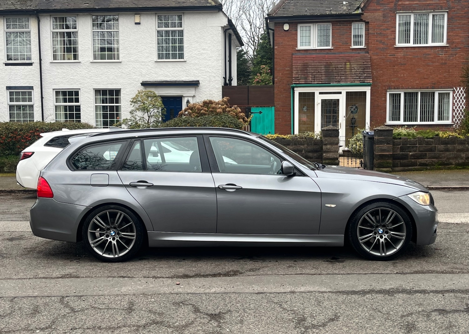 Used BMW 3 Series 2010 for sale - 77798678: Photo 7