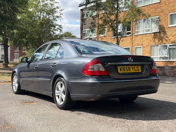 Used Mercedes-Benz E Class 2008 for sale - 79644757: Photo