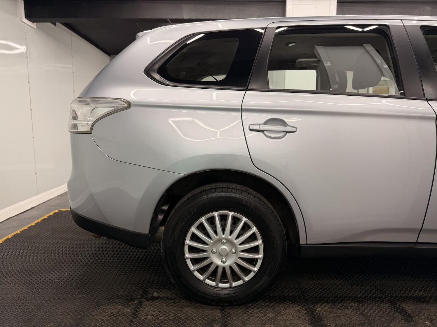 Used Mitsubishi Outlander for sale - 78205326: Photo 24