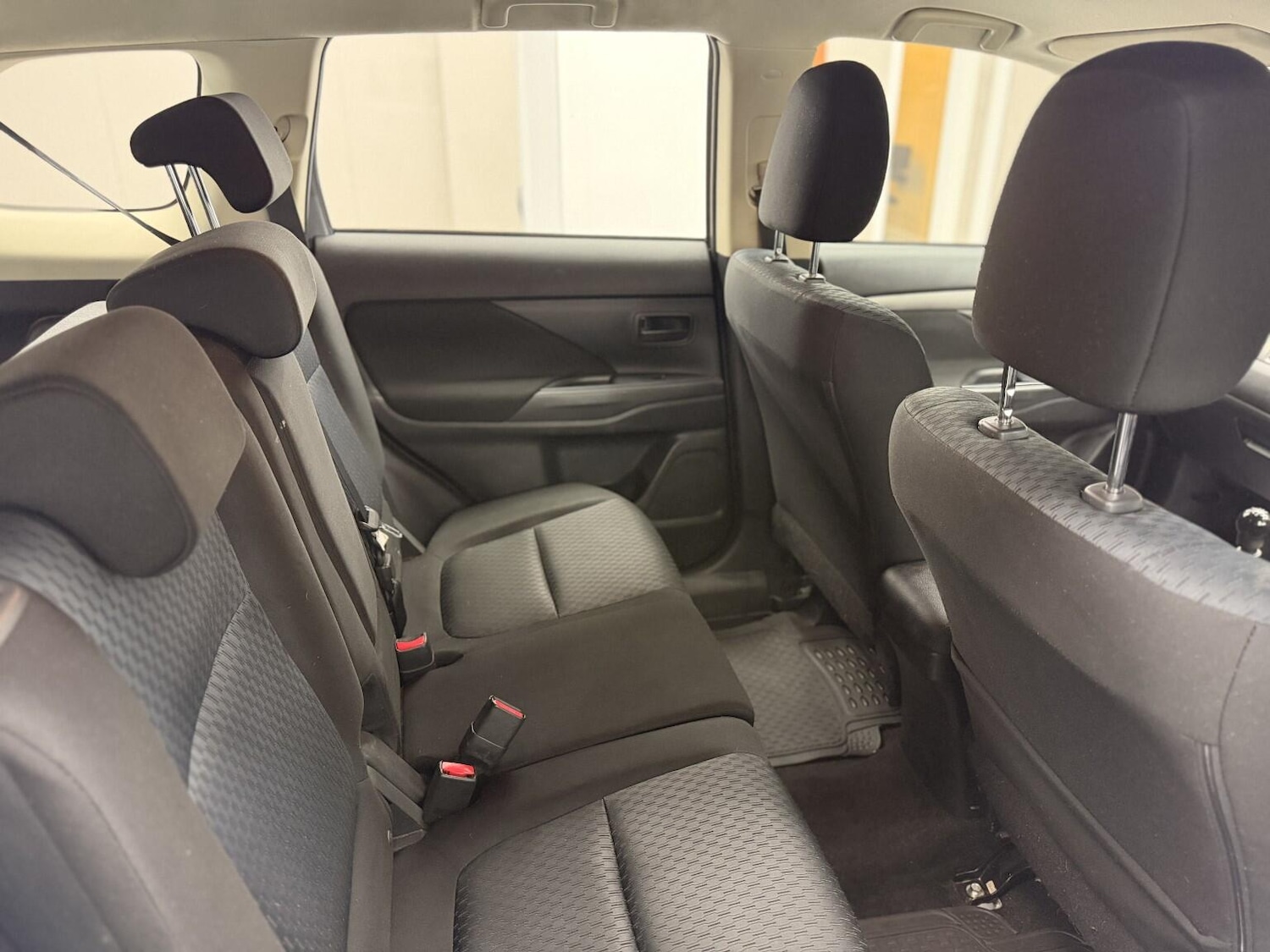 Used Mitsubishi Outlander for sale - 78205326: Photo 34