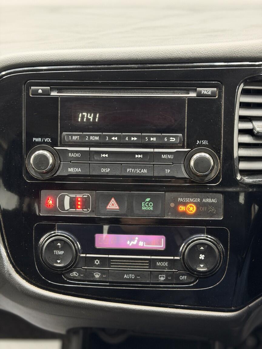 Used Mitsubishi Outlander for sale - 78205326: Photo 40