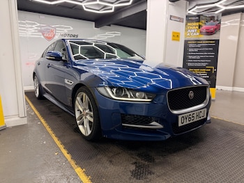 Used Jaguar XE 2015 for sale - 79324400: Photo