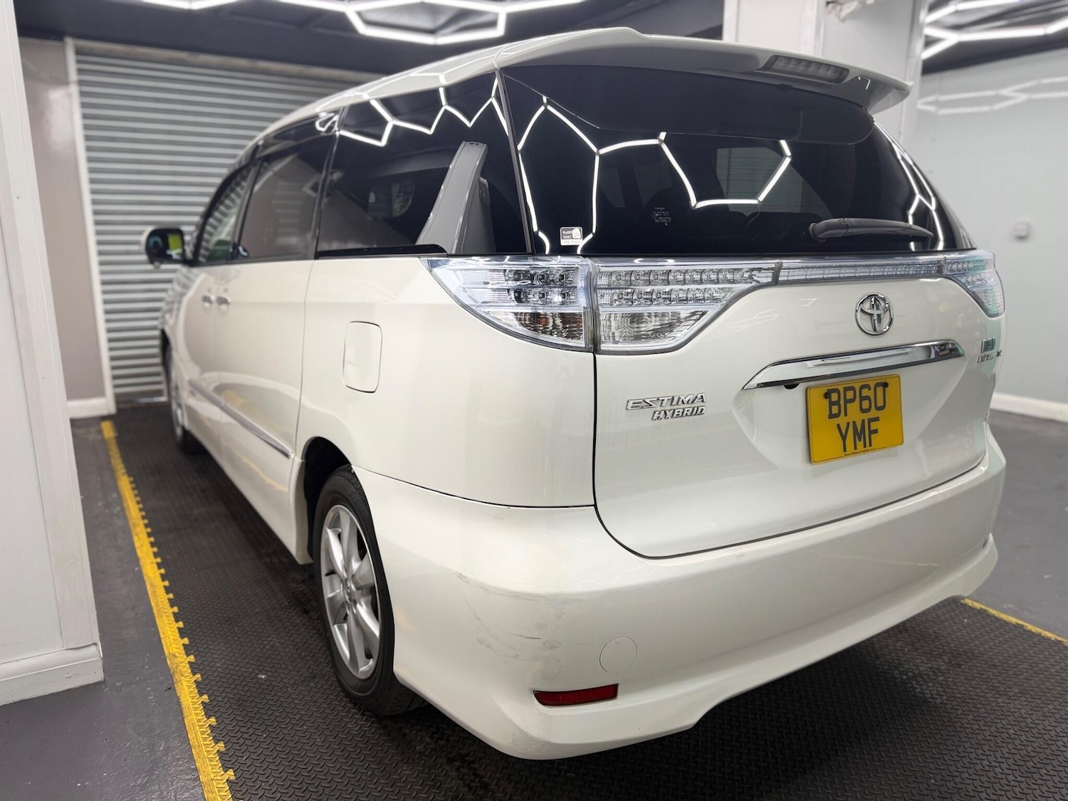 Used Toyota Estima 2023 for sale - 78204300: Photo 15