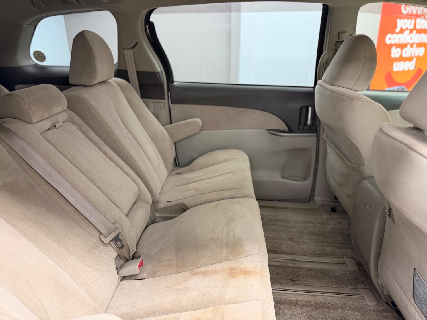 Used Toyota Estima 2023 for sale - 78204300: Photo 35