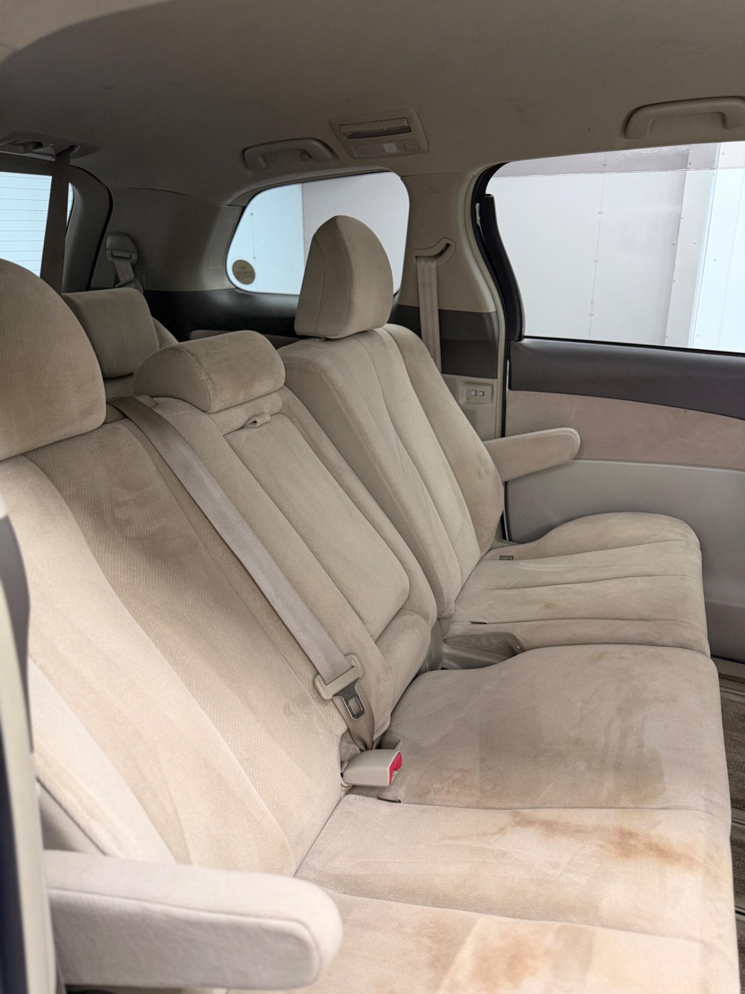 Used Toyota Estima 2023 for sale - 78204300: Photo 36