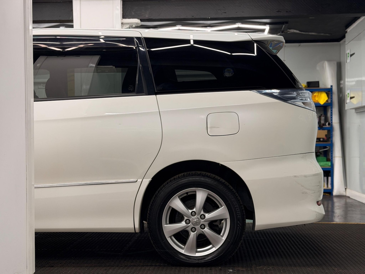 Used Toyota Estima 2023 for sale - 78204300: Photo 46