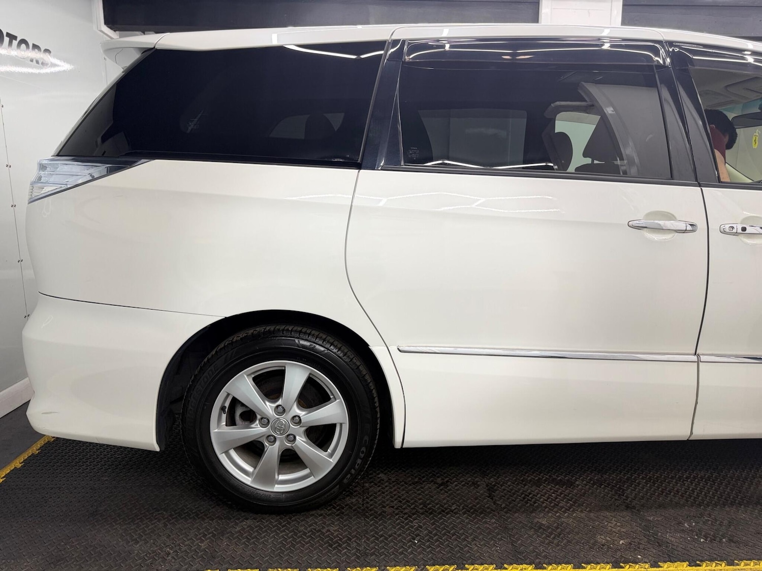 Used Toyota Estima 2023 for sale - 78204300: Photo 47