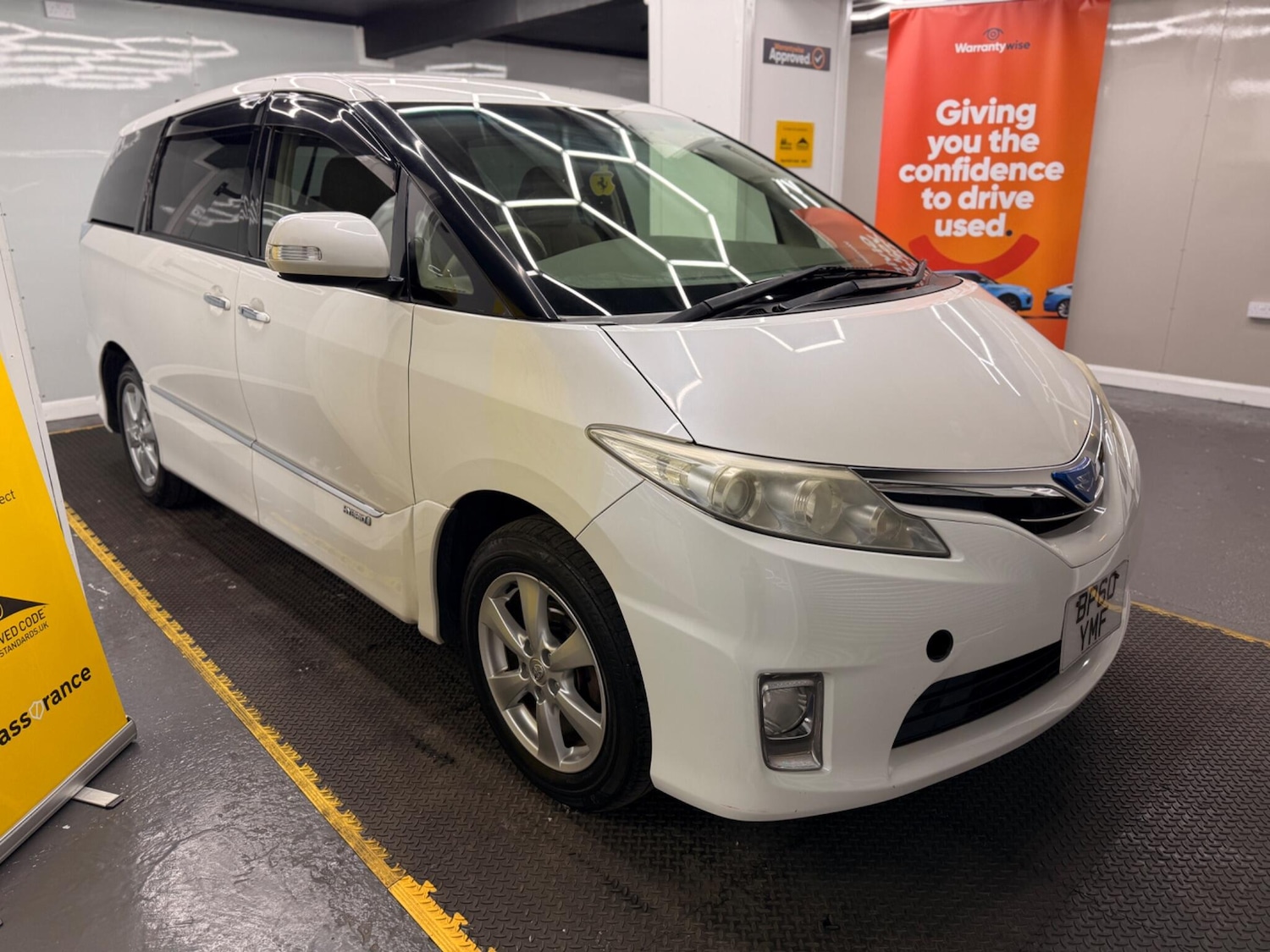 Used Toyota Estima 2023 for sale - 78204300: Photo 5