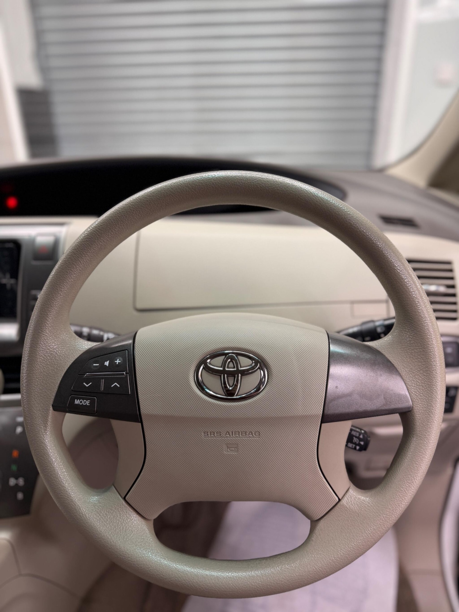 Used Toyota Estima 2023 for sale - 78204300: Photo 59