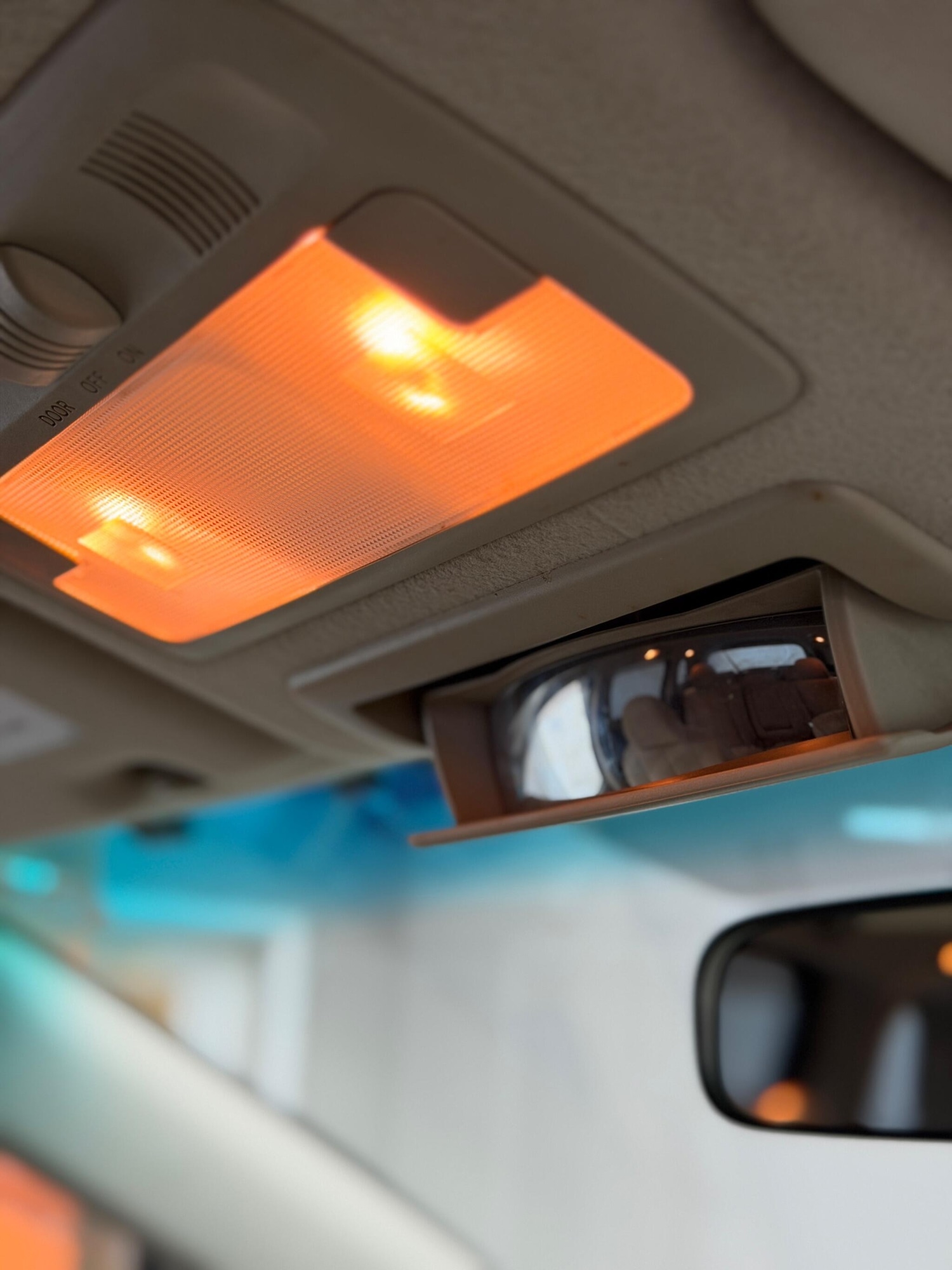 Used Toyota Estima 2023 for sale - 78204300: Photo 61