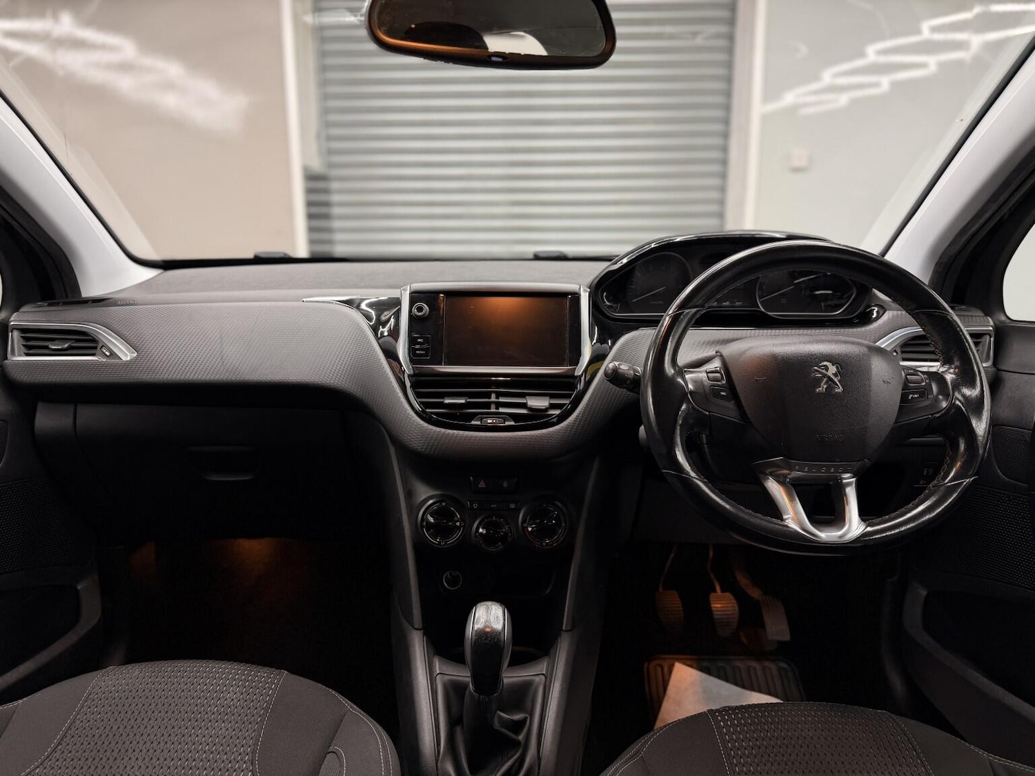 Used Peugeot 208 for sale - 78205475: Photo 26