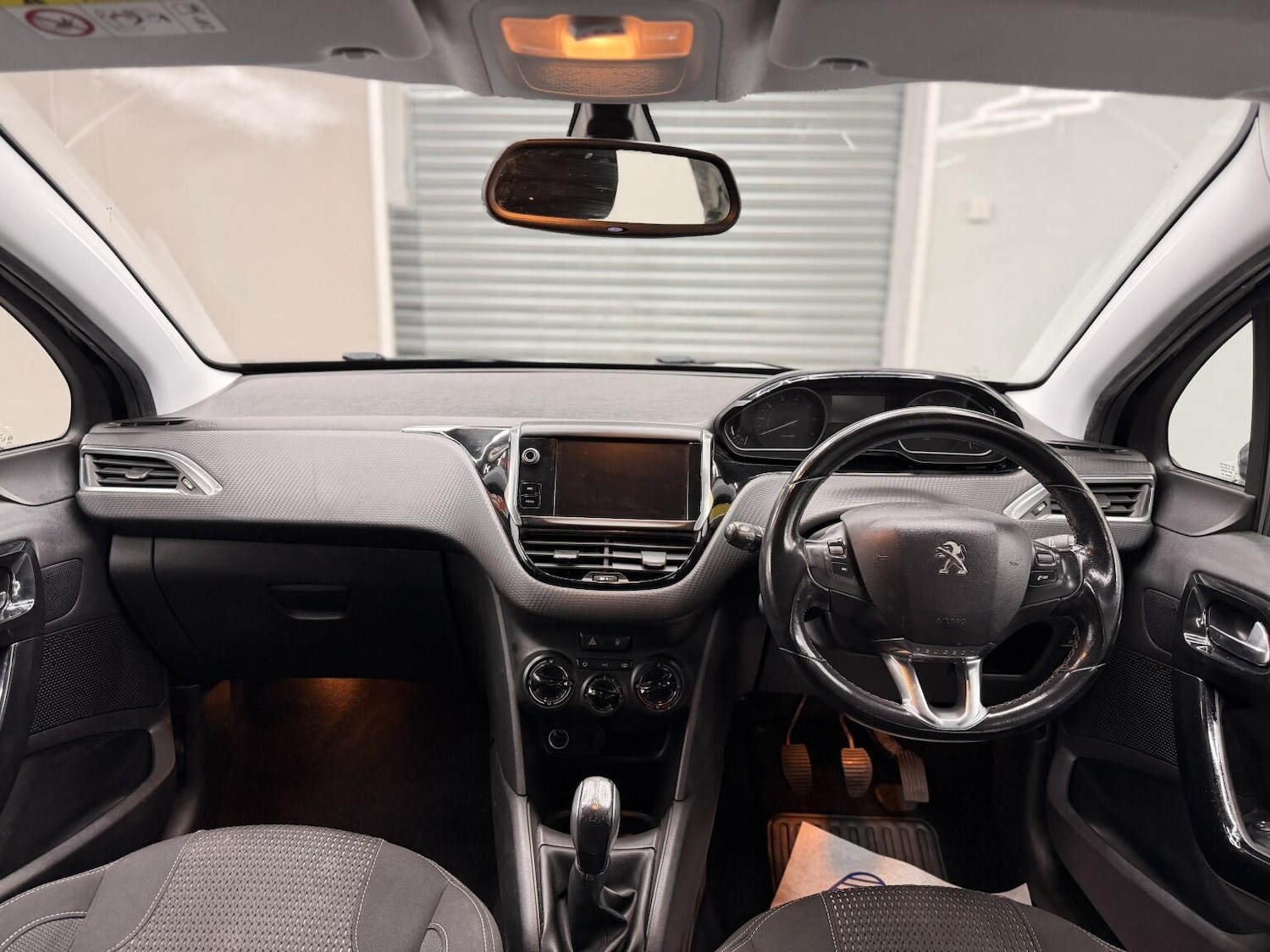 Used Peugeot 208 for sale - 78205475: Photo 27