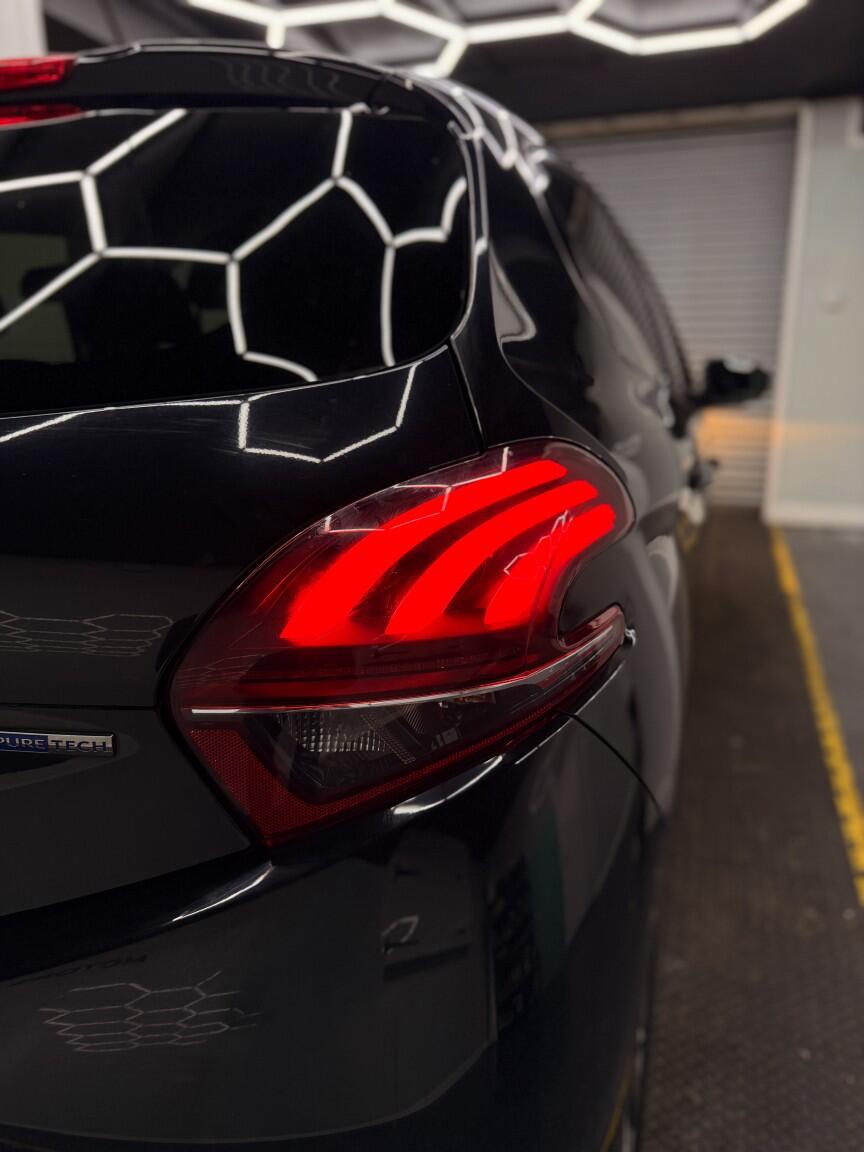 Used Peugeot 208 for sale - 78205475: Photo 48