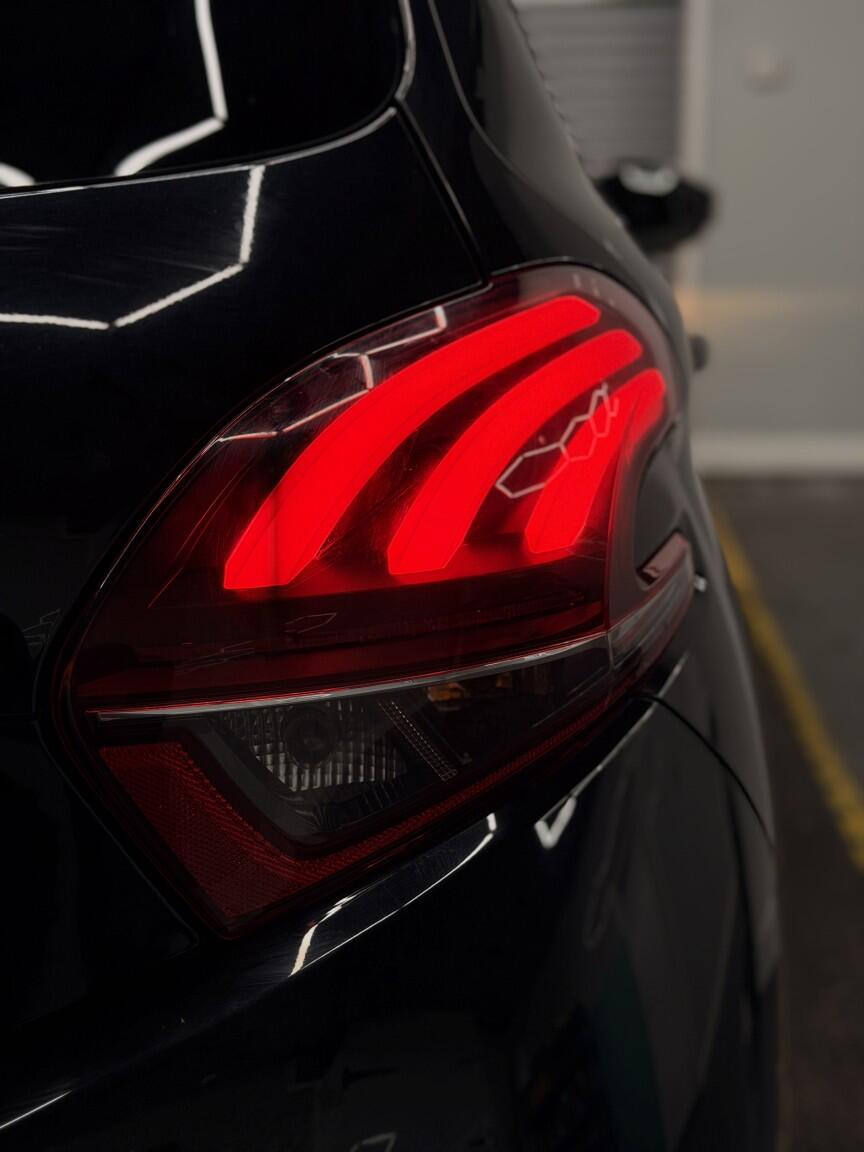 Used Peugeot 208 for sale - 78205475: Photo 49