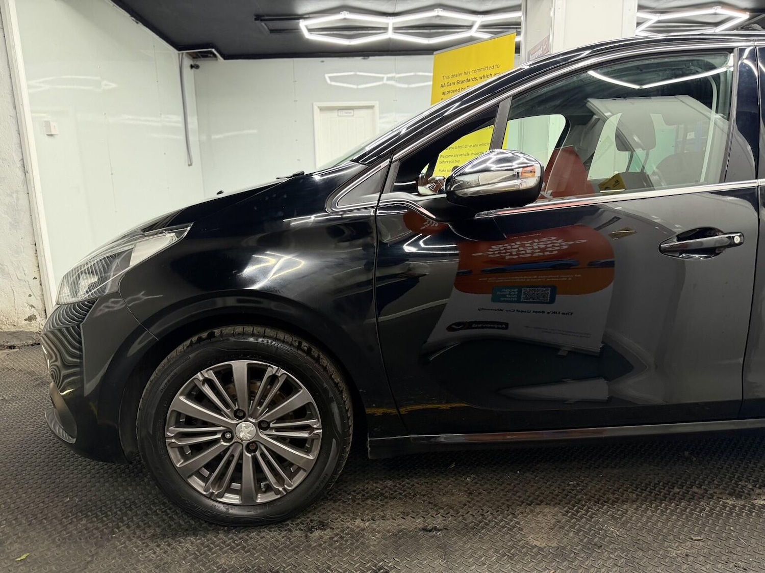 Used Peugeot 208 for sale - 78205475: Photo 5