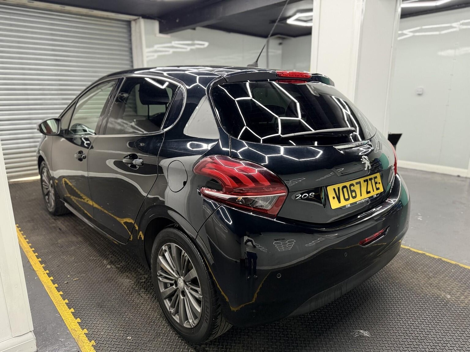 Used Peugeot 208 for sale - 78205475: Photo 58