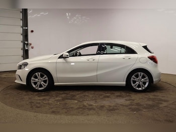 Used Mercedes-Benz A-Class 2016 for sale - 78922889: Photo