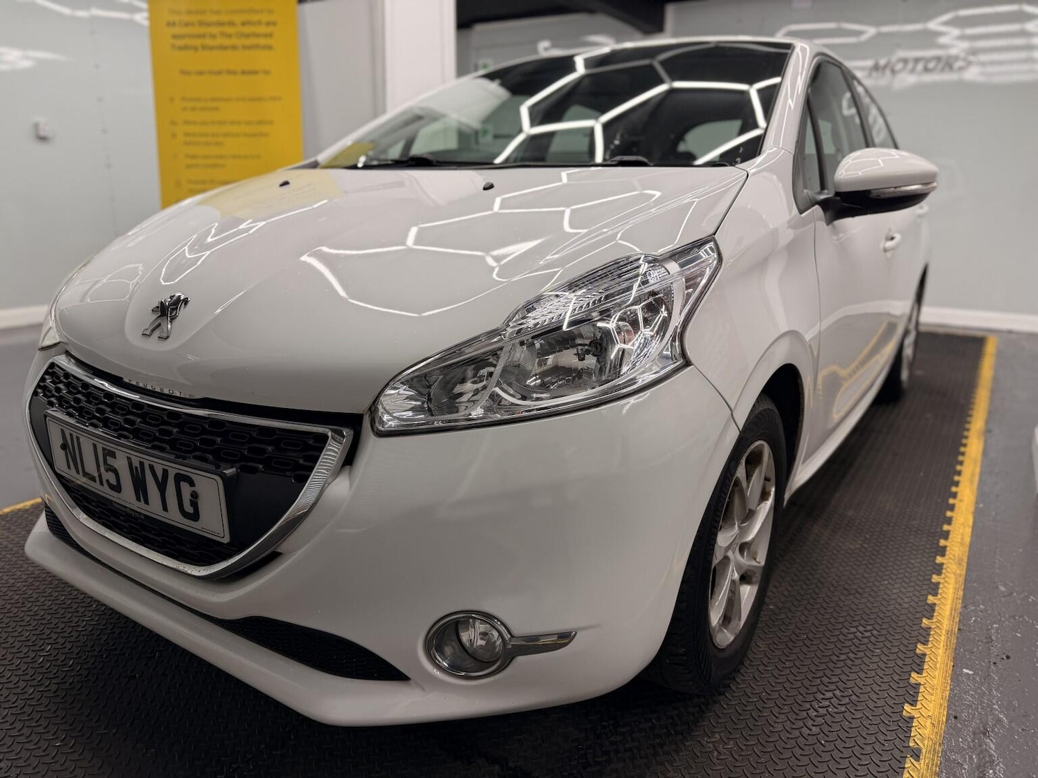 Used Peugeot 208 for sale - 78203900: Photo 1