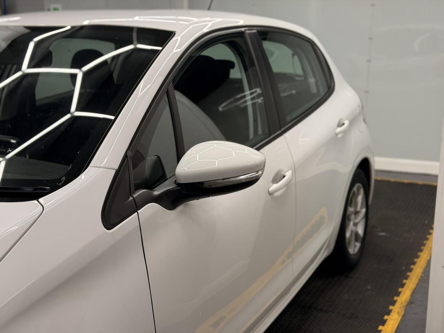 Used Peugeot 208 for sale - 78203900: Photo 36