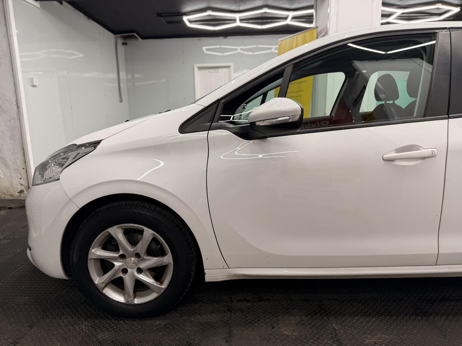 Used Peugeot 208 for sale - 78203900: Photo 41
