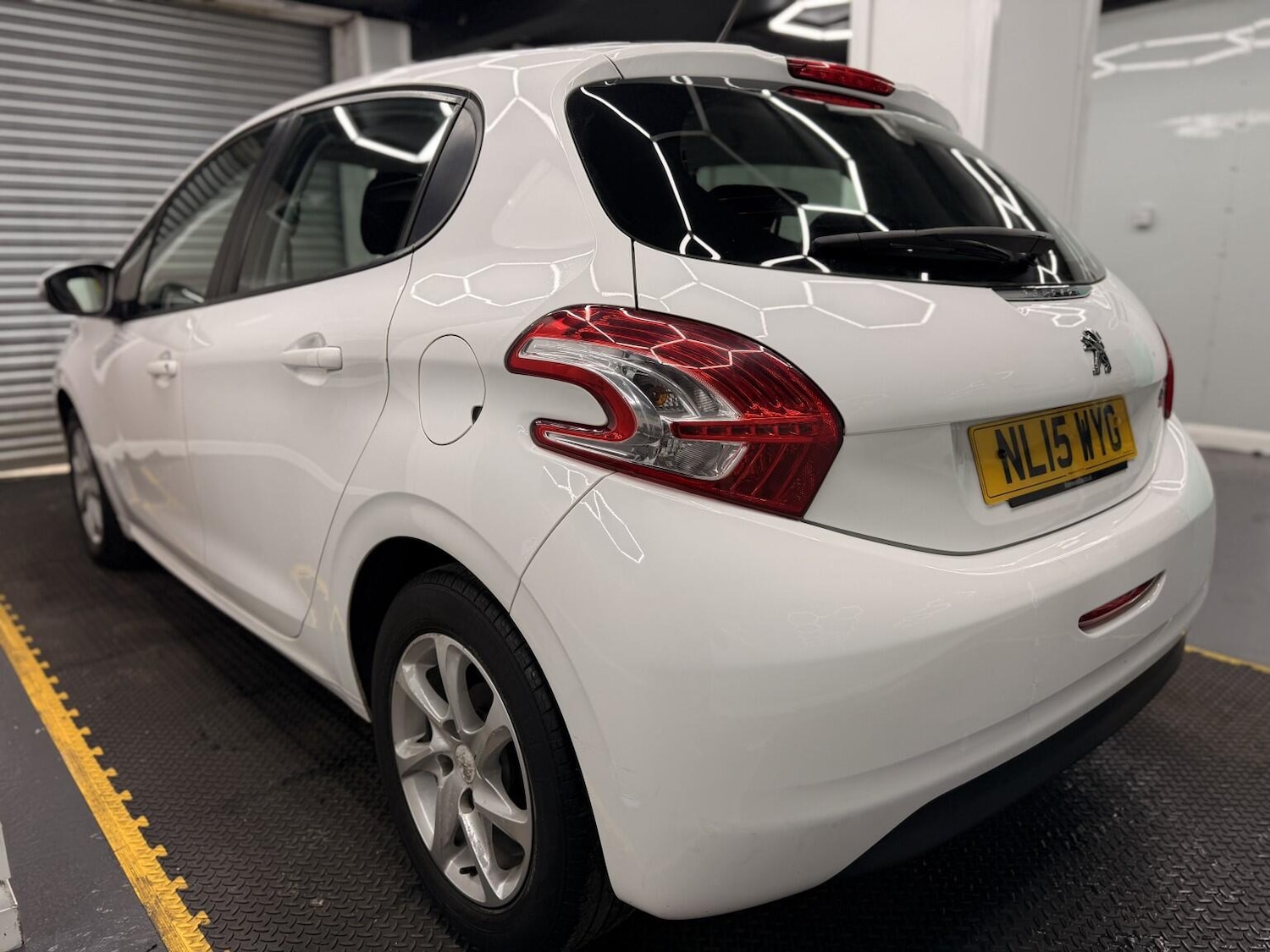 Used Peugeot 208 for sale - 78203900: Photo 42