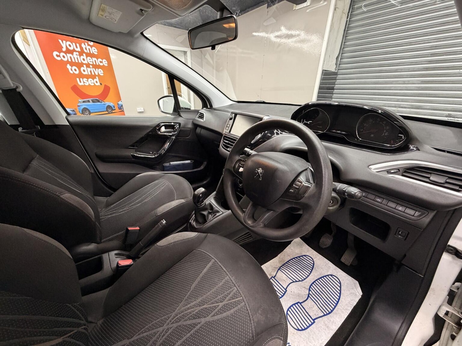 Used Peugeot 208 for sale - 78203900: Photo 46