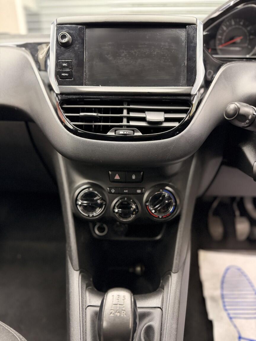 Used Peugeot 208 for sale - 78203900: Photo 51