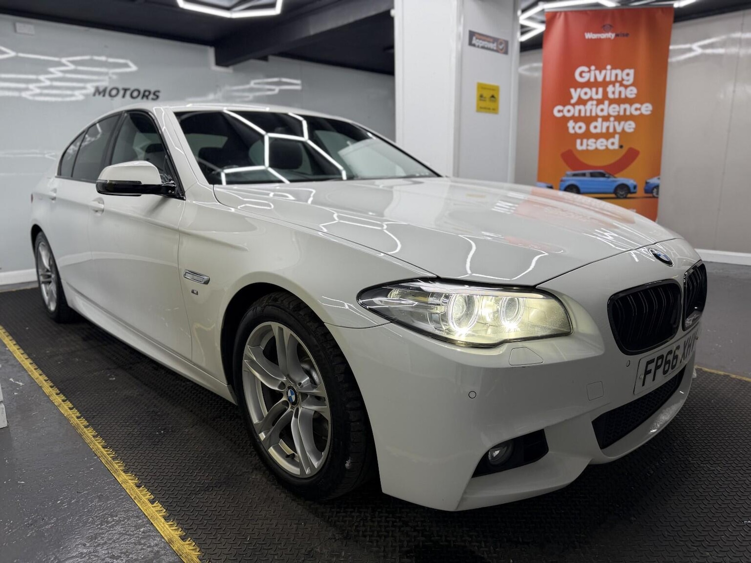 Used BMW 5 Series for sale - 78214369: Photo 3