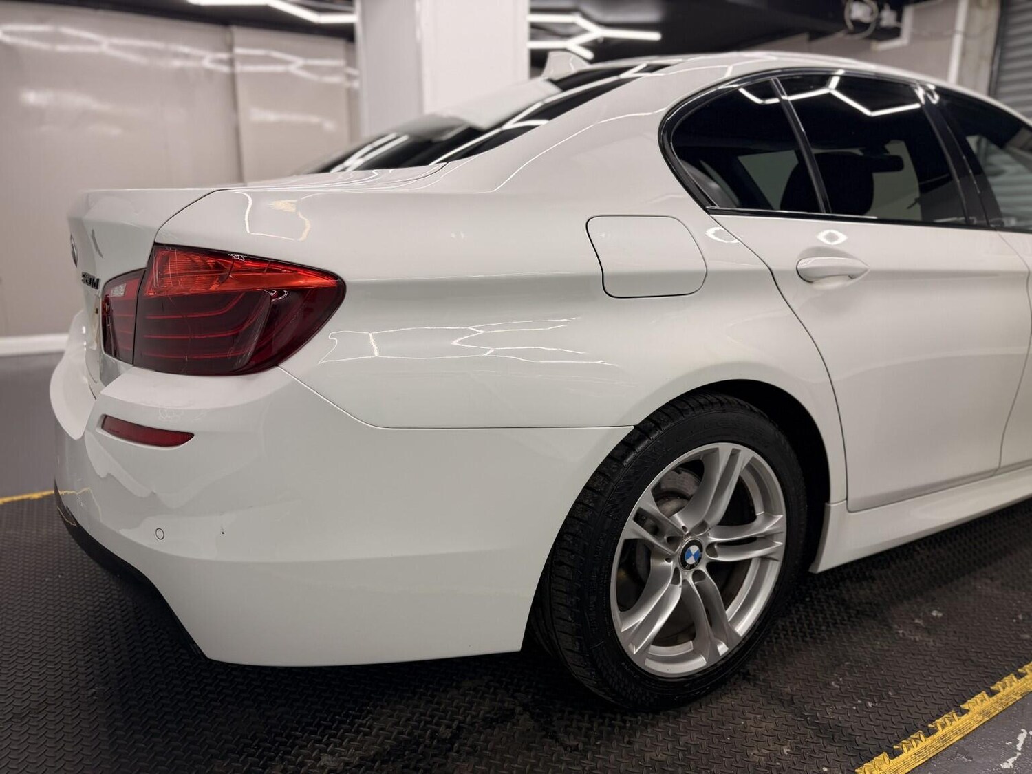Used BMW 5 Series for sale - 78214369: Photo 30