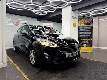 Used Ford Fiesta 2018 for sale - 79472371: Photo